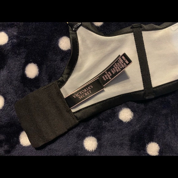 Unlined Mesh Full-coverage Plunge Bra - Picture 4 of 6